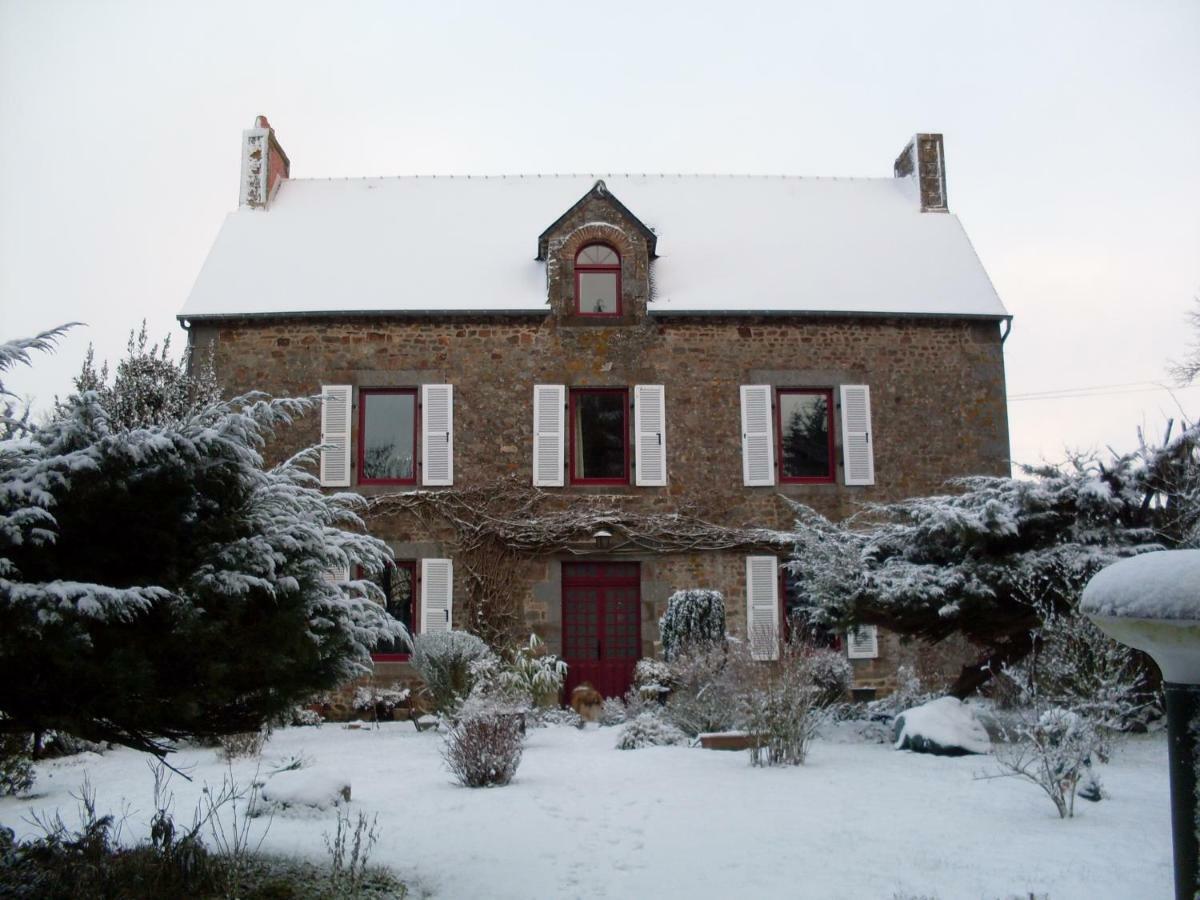 Chambres D'Hotes De La Barrerie Dingé Buitenkant foto